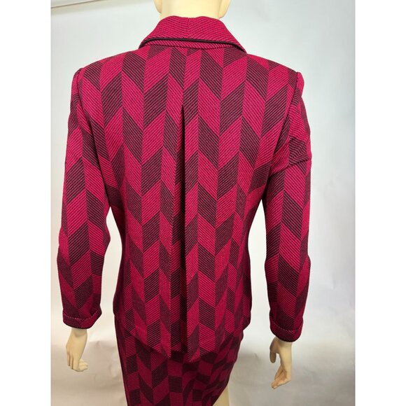 St. John Collection By Marie Gray K716335 Chevron Knit Zip-Up Jacket  Size 2 Pin - Picture 3 of 16